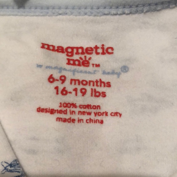 3 Magnetic Me Footsies - Picture 2 of 2